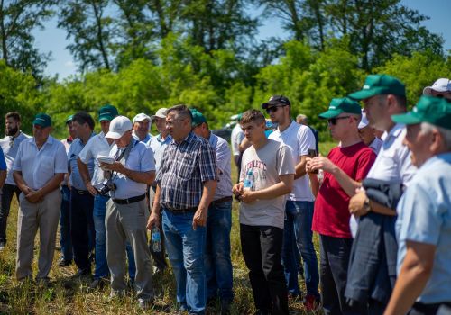 Аграрии Башкортостана ознакомились с опытом возделывания сельскохозяйственных культур с применением  биопрепаратов и биоудобрений